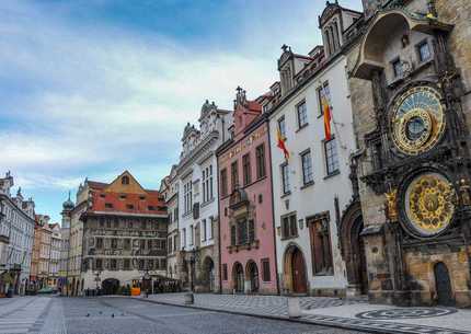 Prag, Karlove Vari i zamak Karlštajn - 4 dana avionom